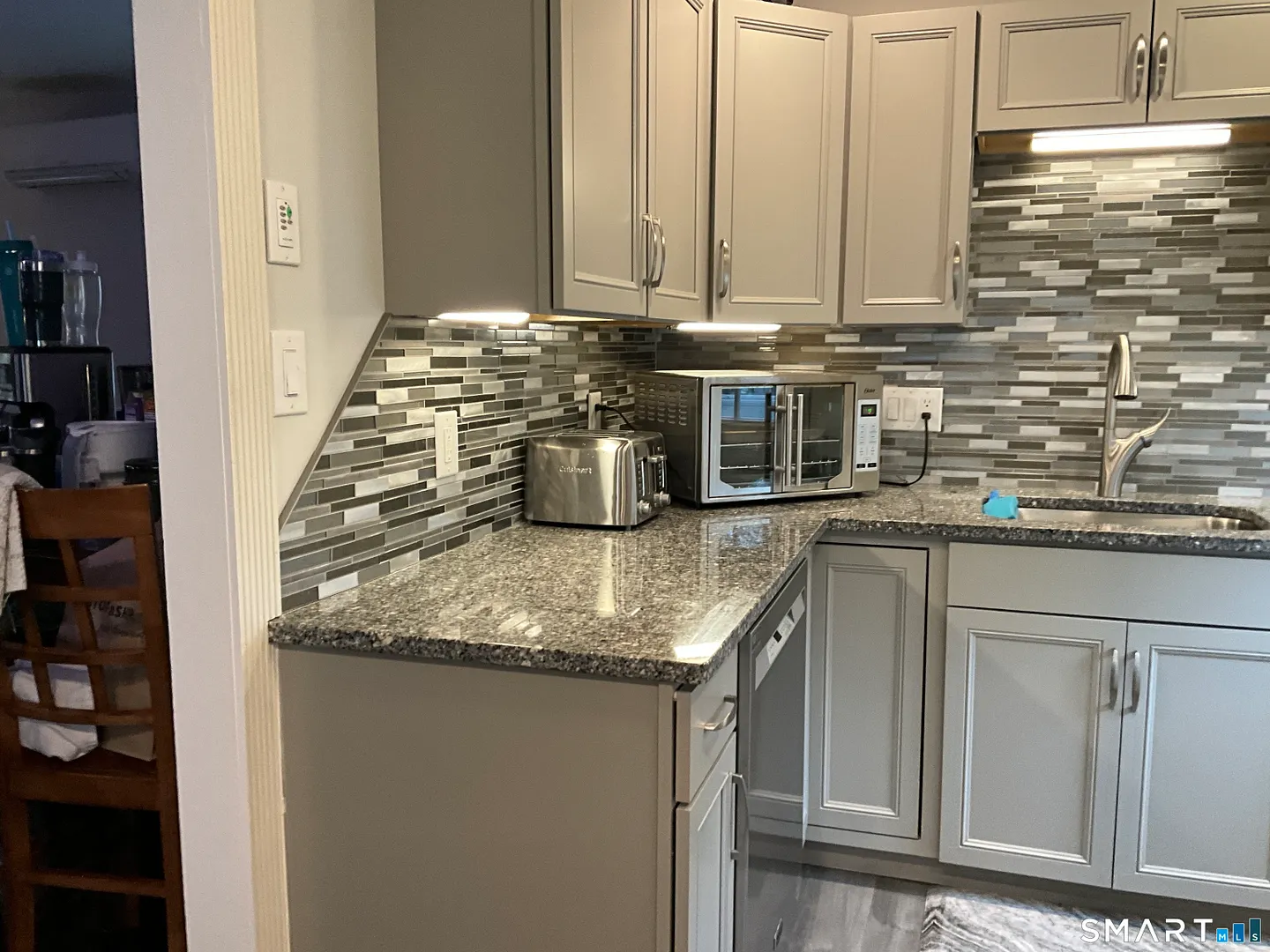 47 Annawon Avenue Photo 2