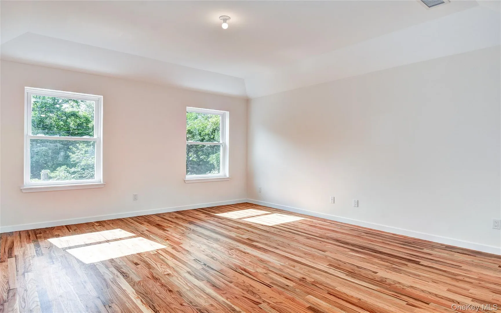 25 Tamarack Drive Photo 26