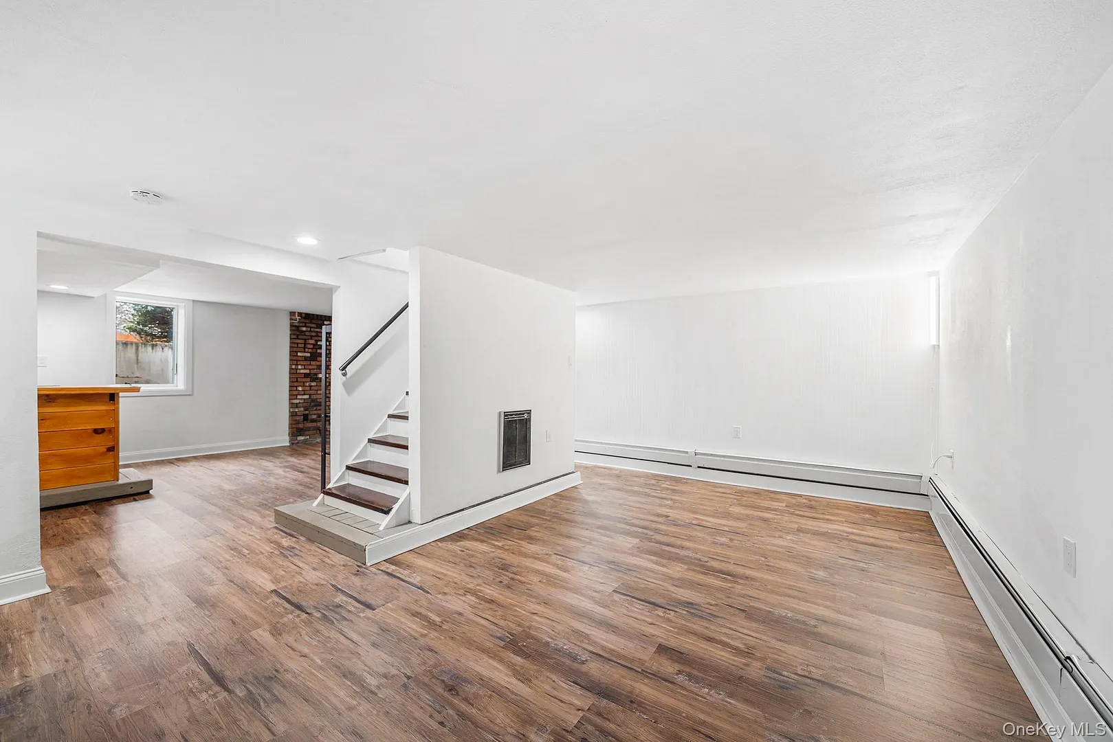 9 Sunrise Terrace Photo 18