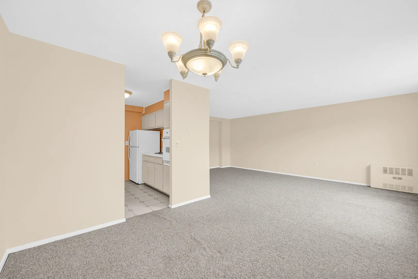 893 Farmington Avenue  #1C Photo 6