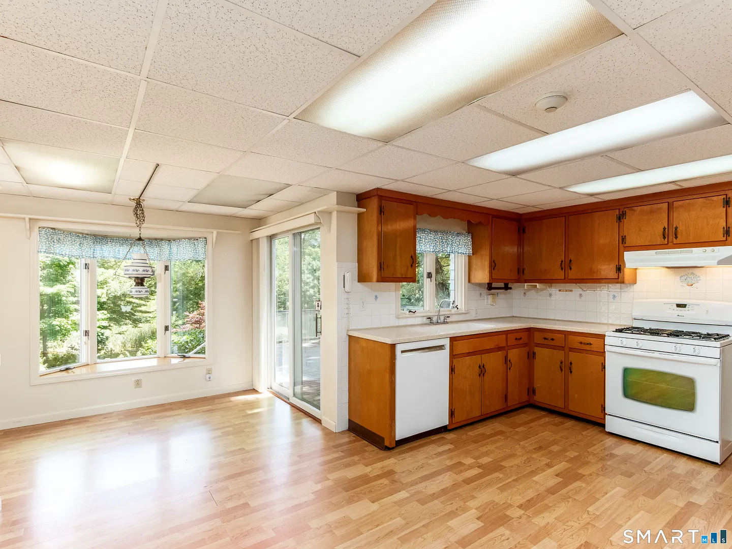 208 Twin Lakes Road Photo 5