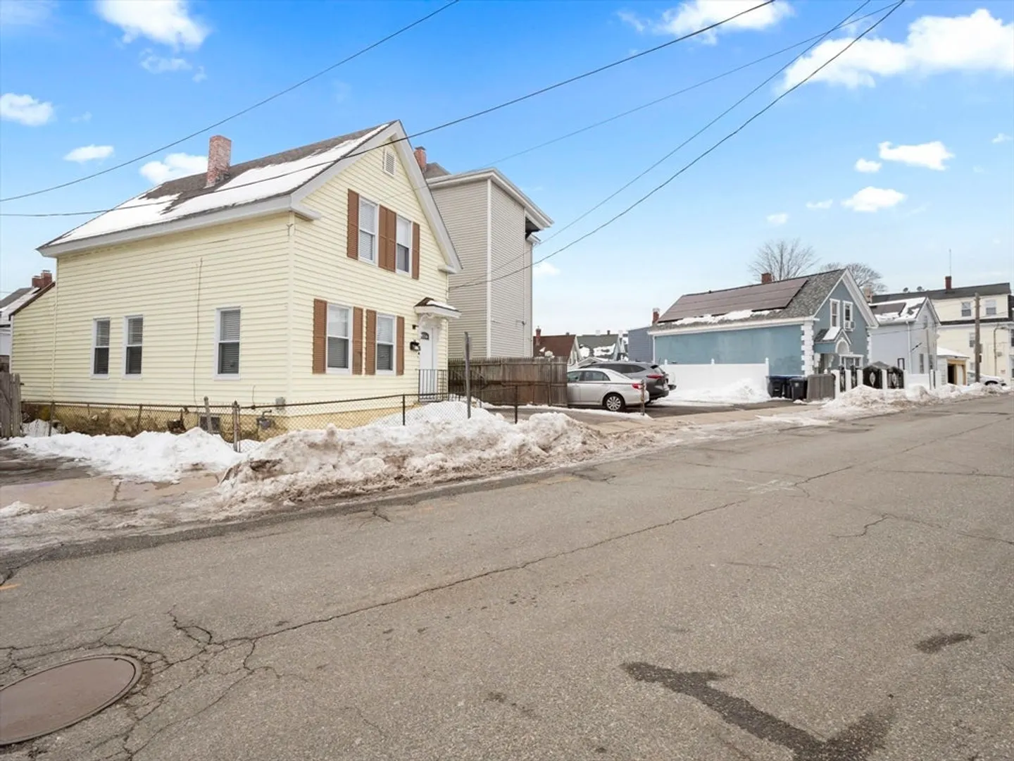68 Center St Photo 28