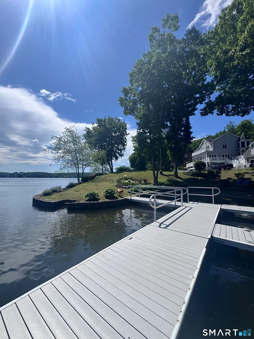 1 Oak Drive Photo 17