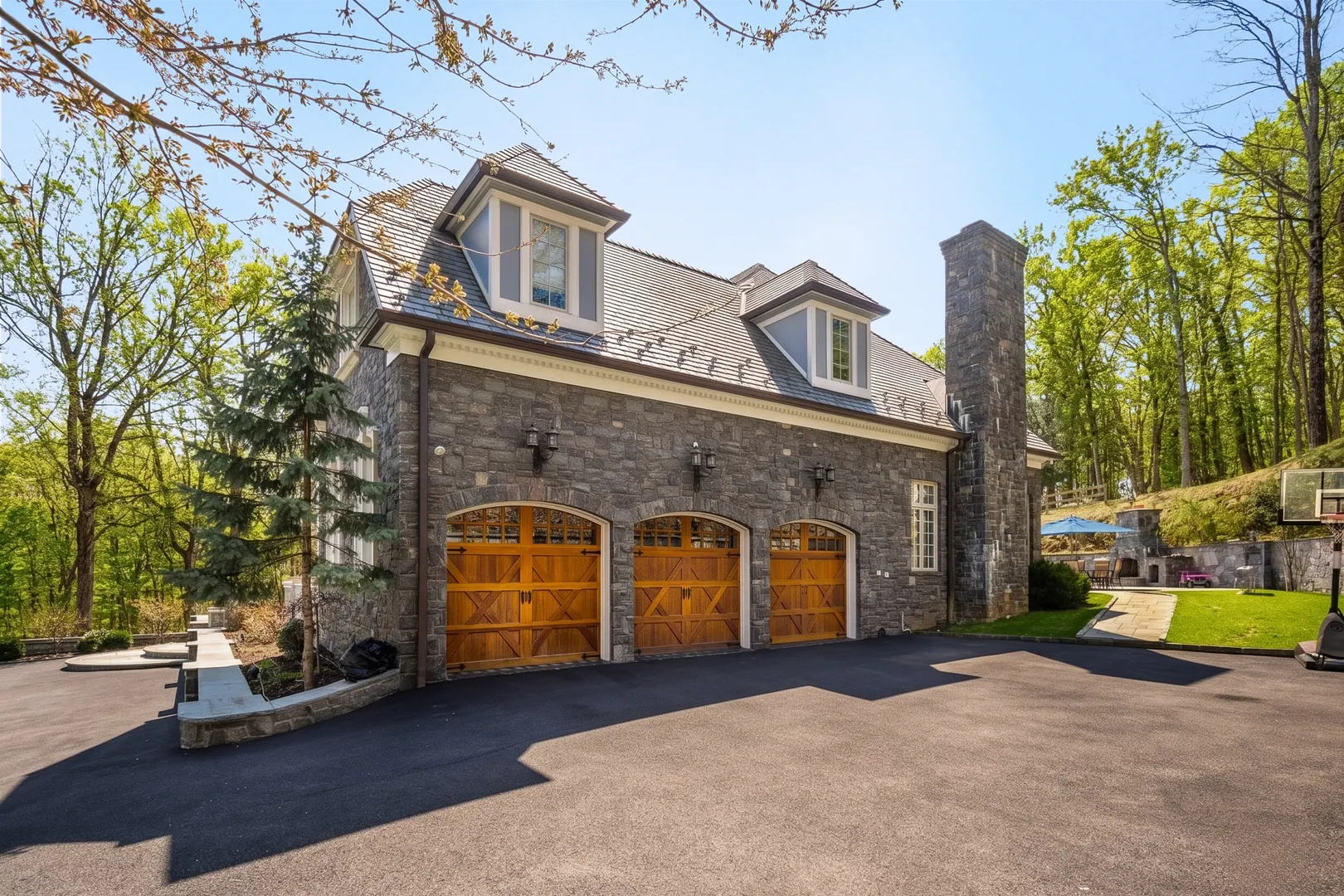 3 Vincent Lane Photo 36