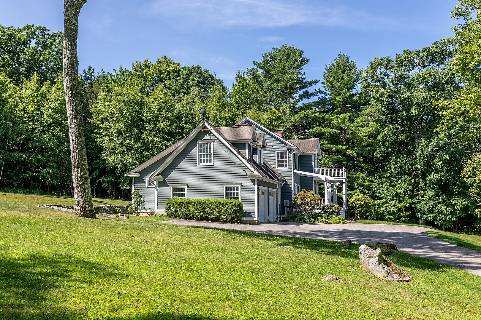 37 Woodruff Lane Photo 28