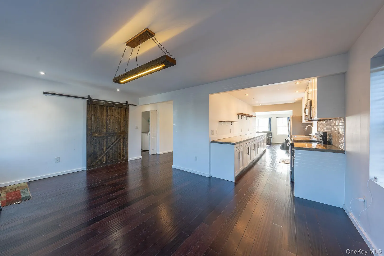 27 Walnut Street Photo 2