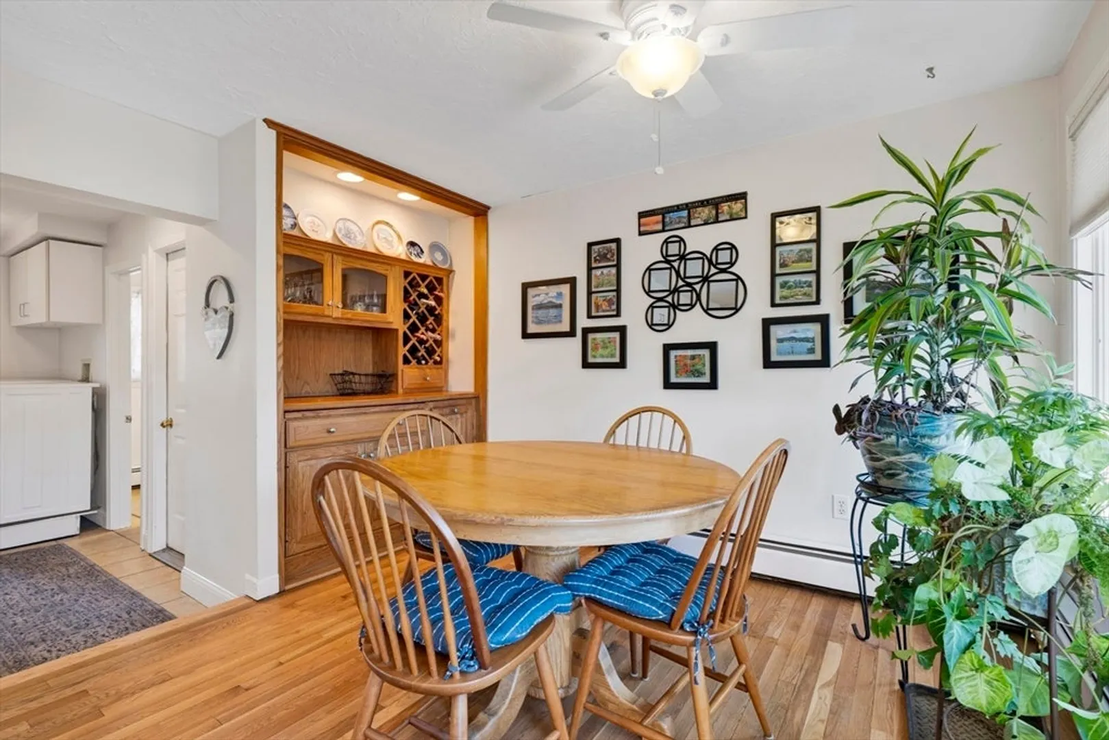 2 Woodpark Circle Photo 12