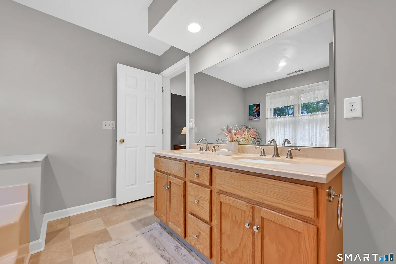 107 Robin Drive Photo 28