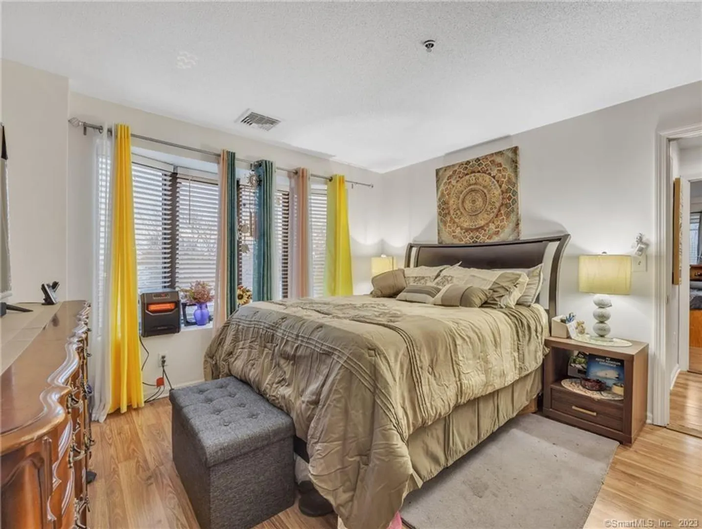 213 Franklin Avenue  #405 Photo 26