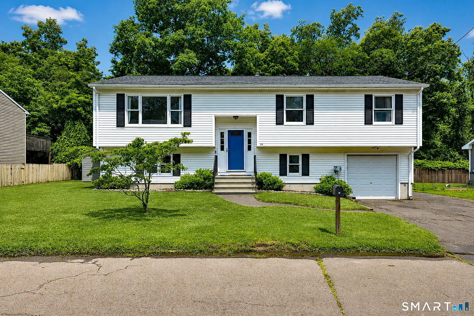 24 Farview Avenue Photo 1