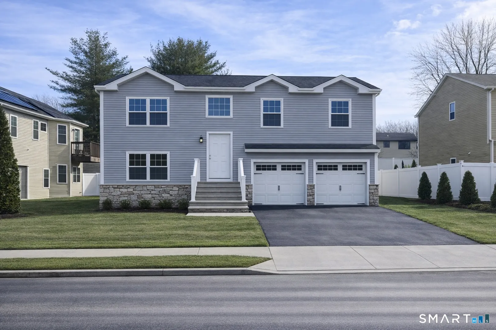 15 Yorktown Ridge Photo 1