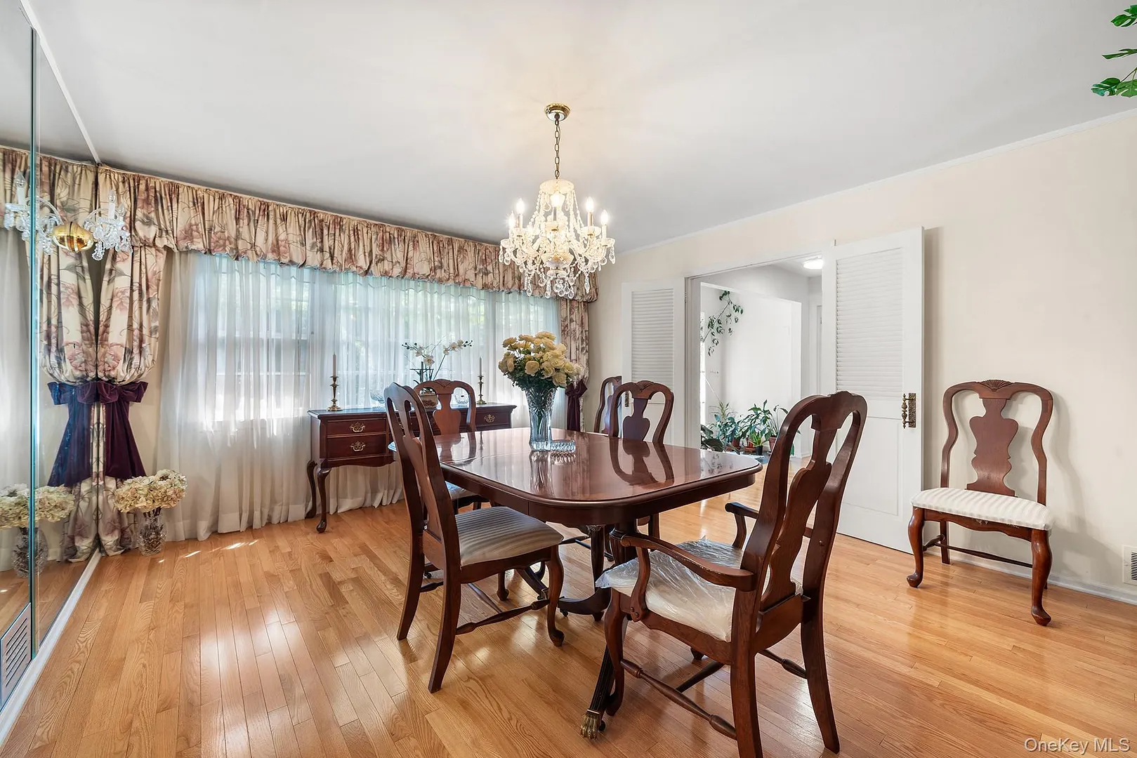 19 Carlton Road Photo 12