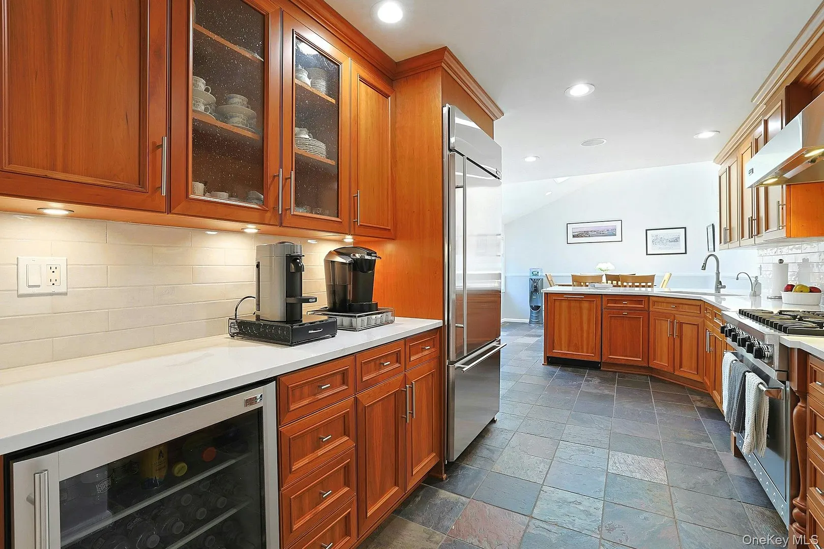 20 Robbins Road Photo 11