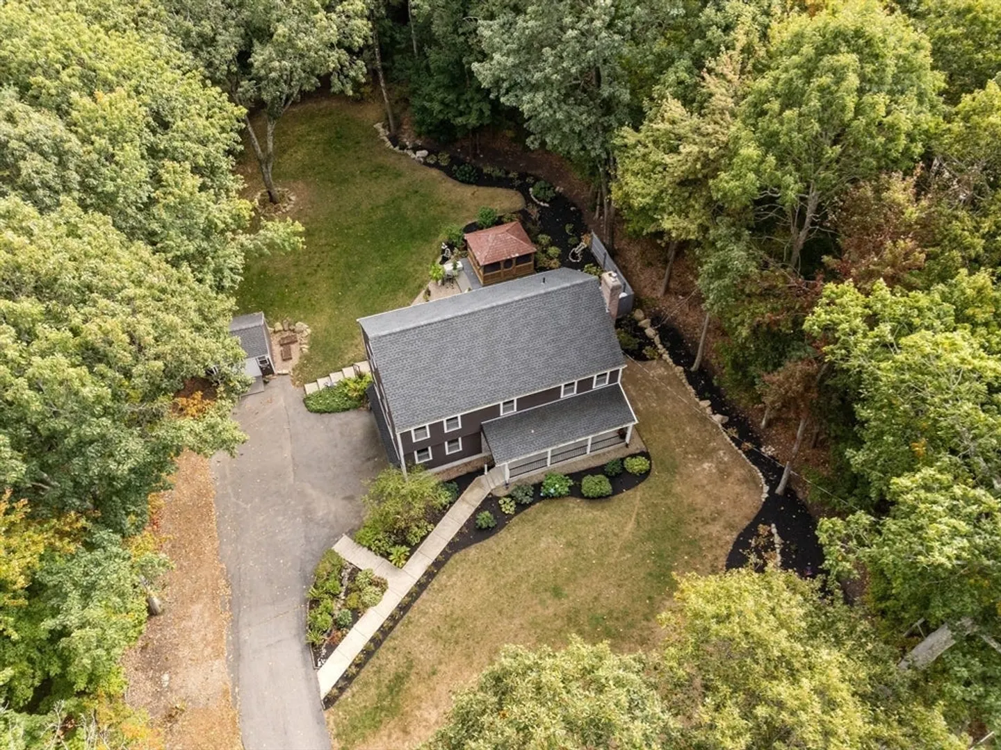 32 South Road Photo 2