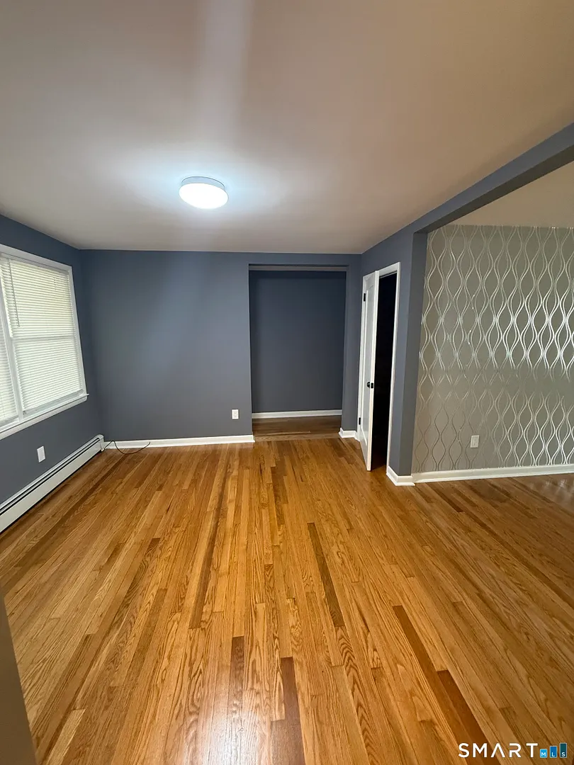 Stamford Rental Photo 23