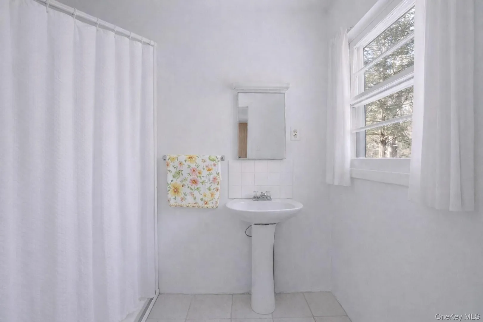 9 Solway Road Photo 34