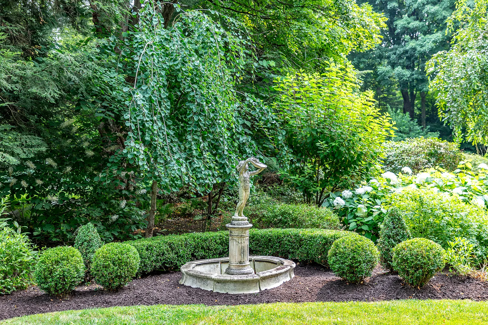 11 Pleasant Street Photo 38