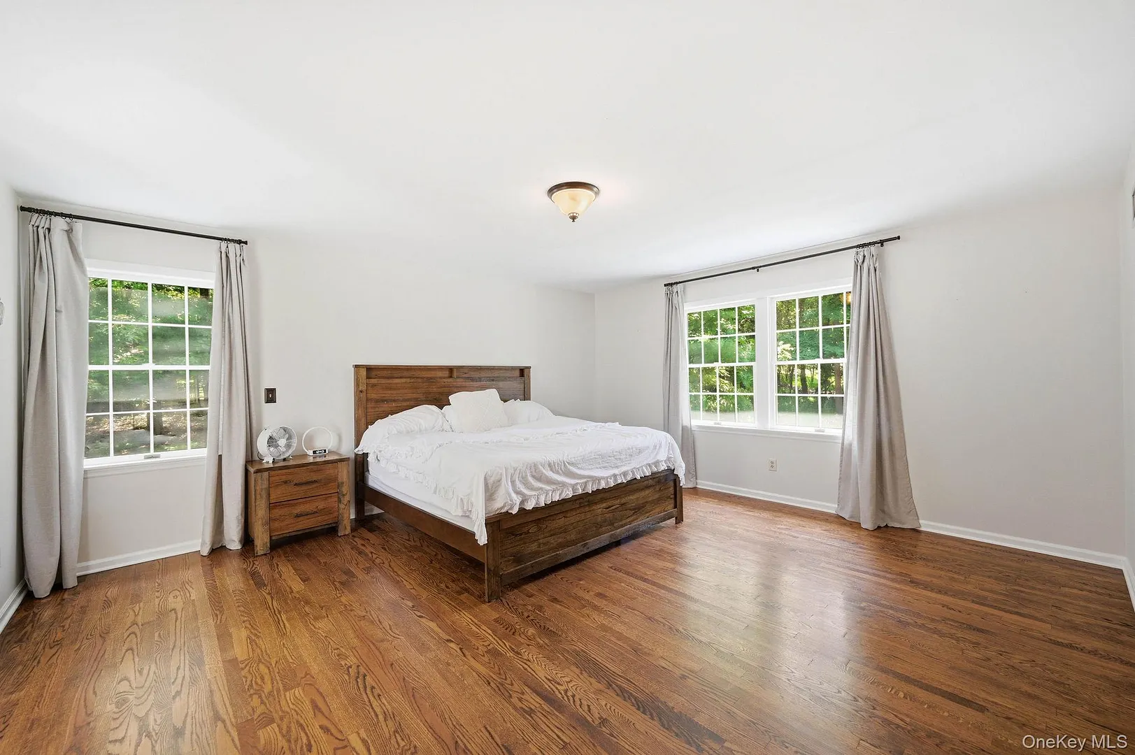 8 Sills Court Photo 13