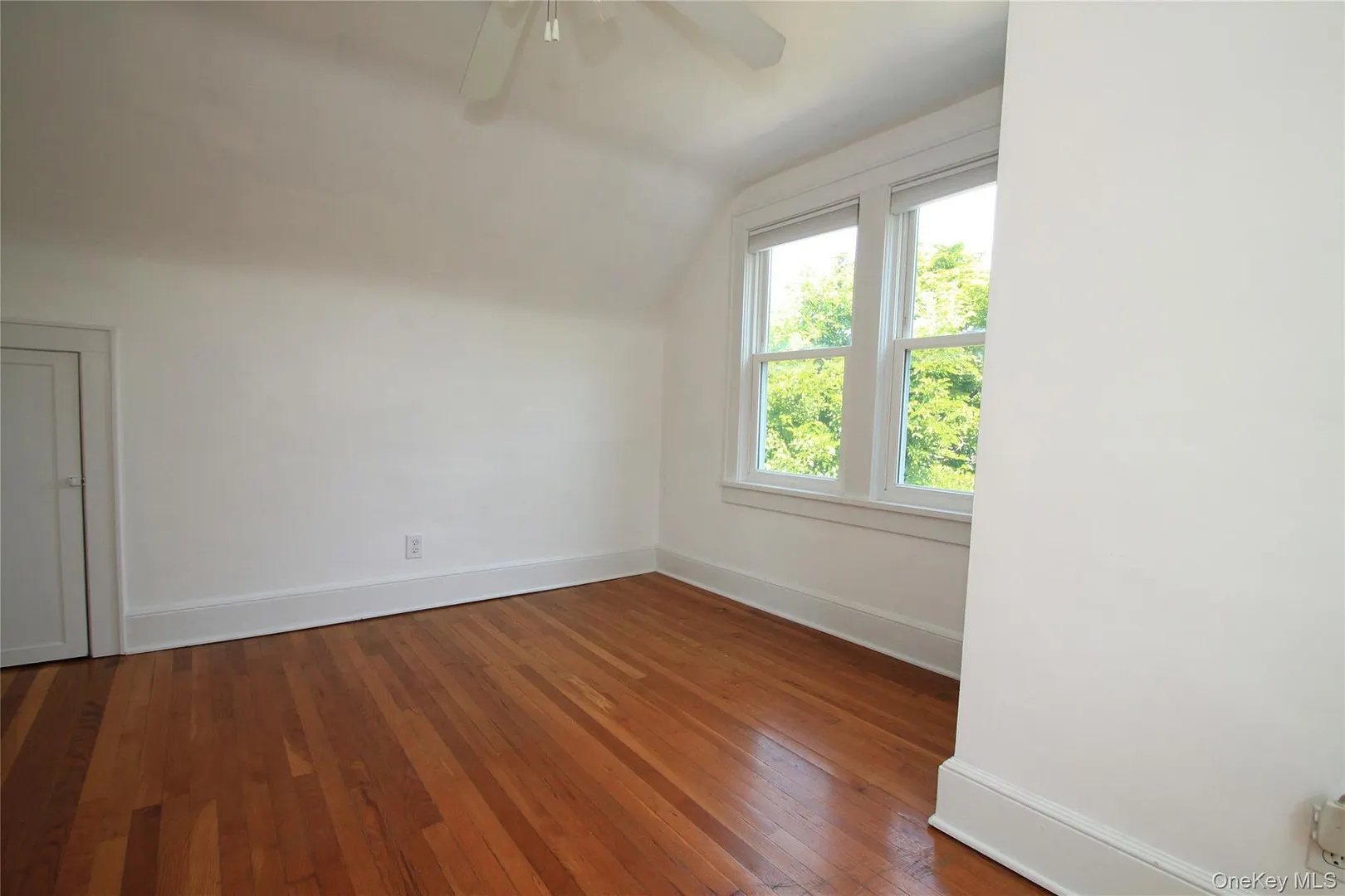 38 Glenwood Photo 15