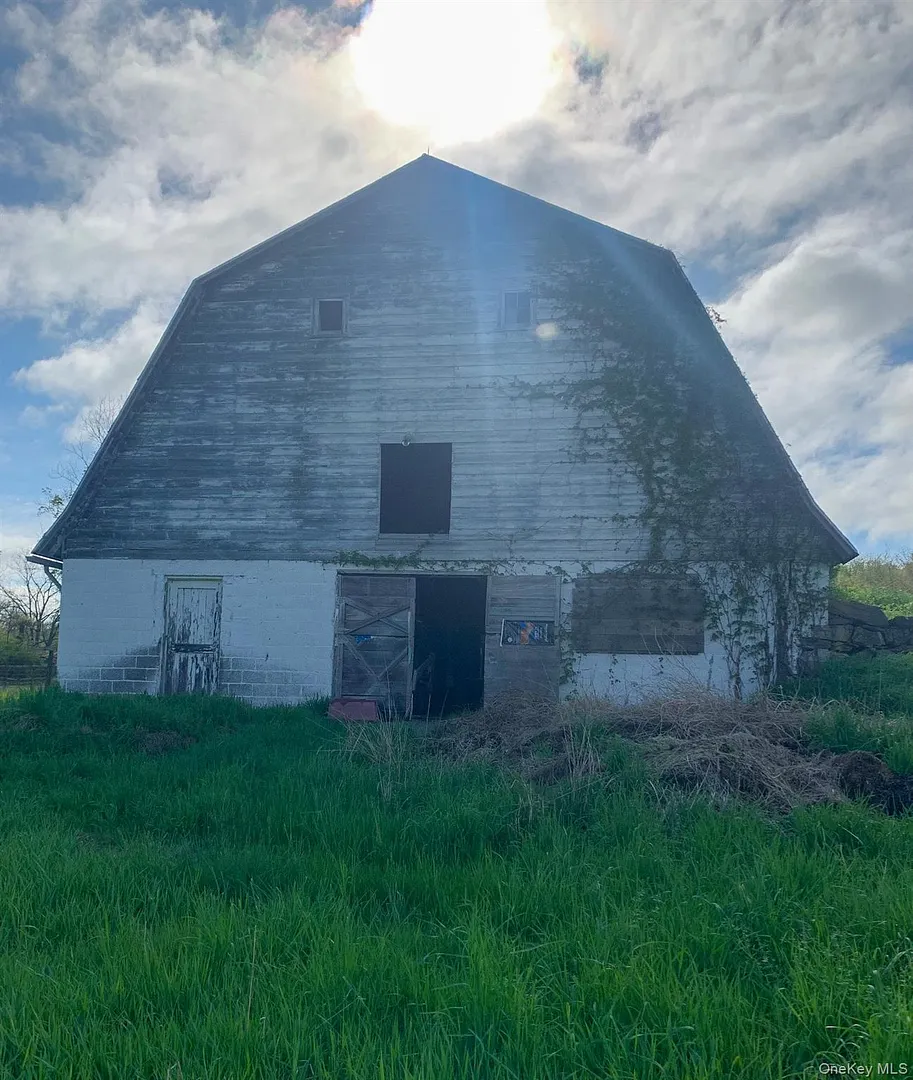 151 Homan Road Photo 3
