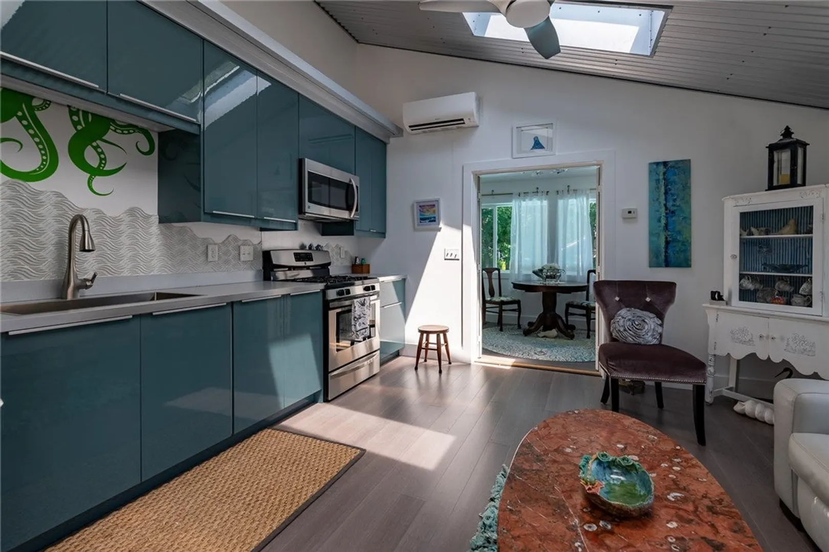14 Mitchell Avenue Photo 6
