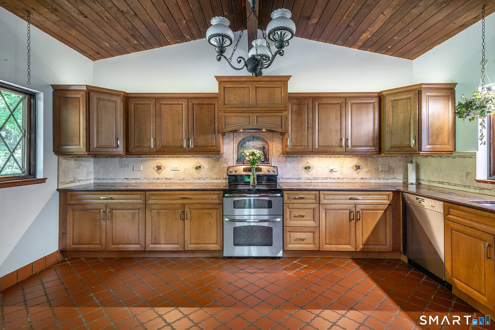 40 Sunset Drive Photo 11