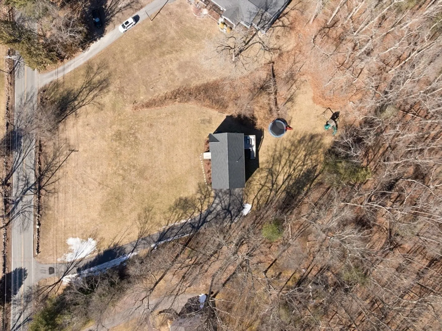 207 Oak St Photo 39