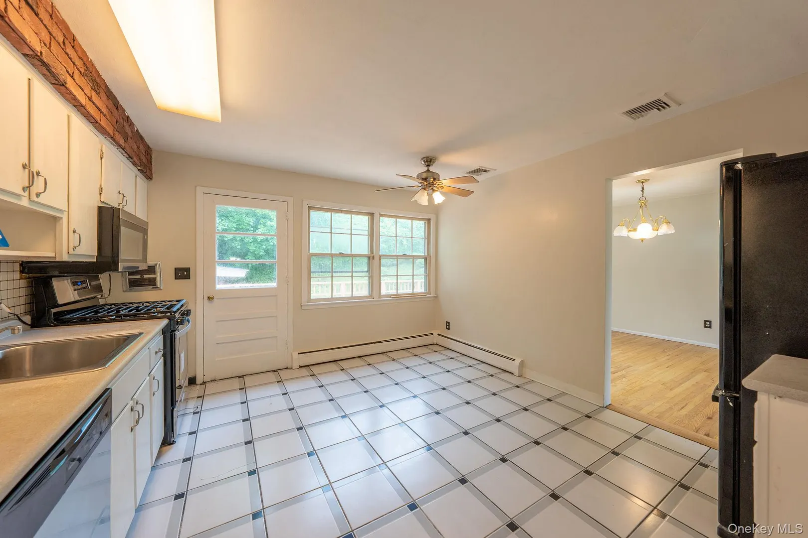 1 S Delaware Drive Photo 7