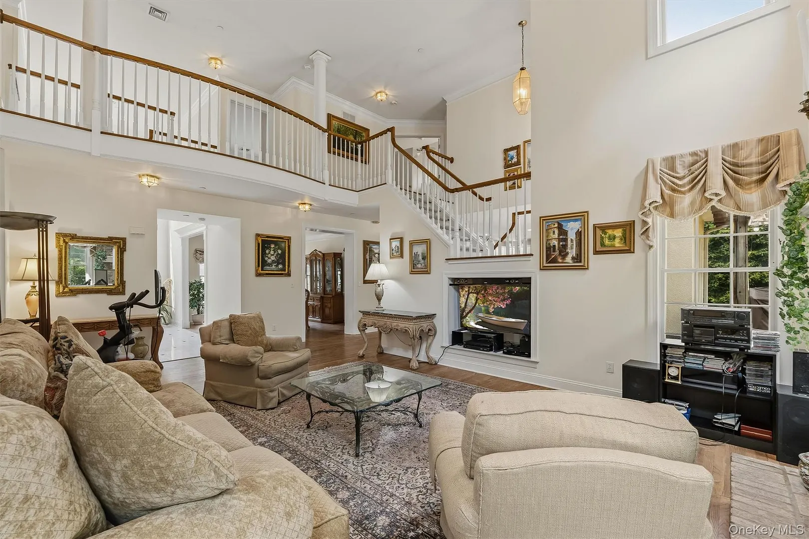 143 Euclid Avenue Photo 9