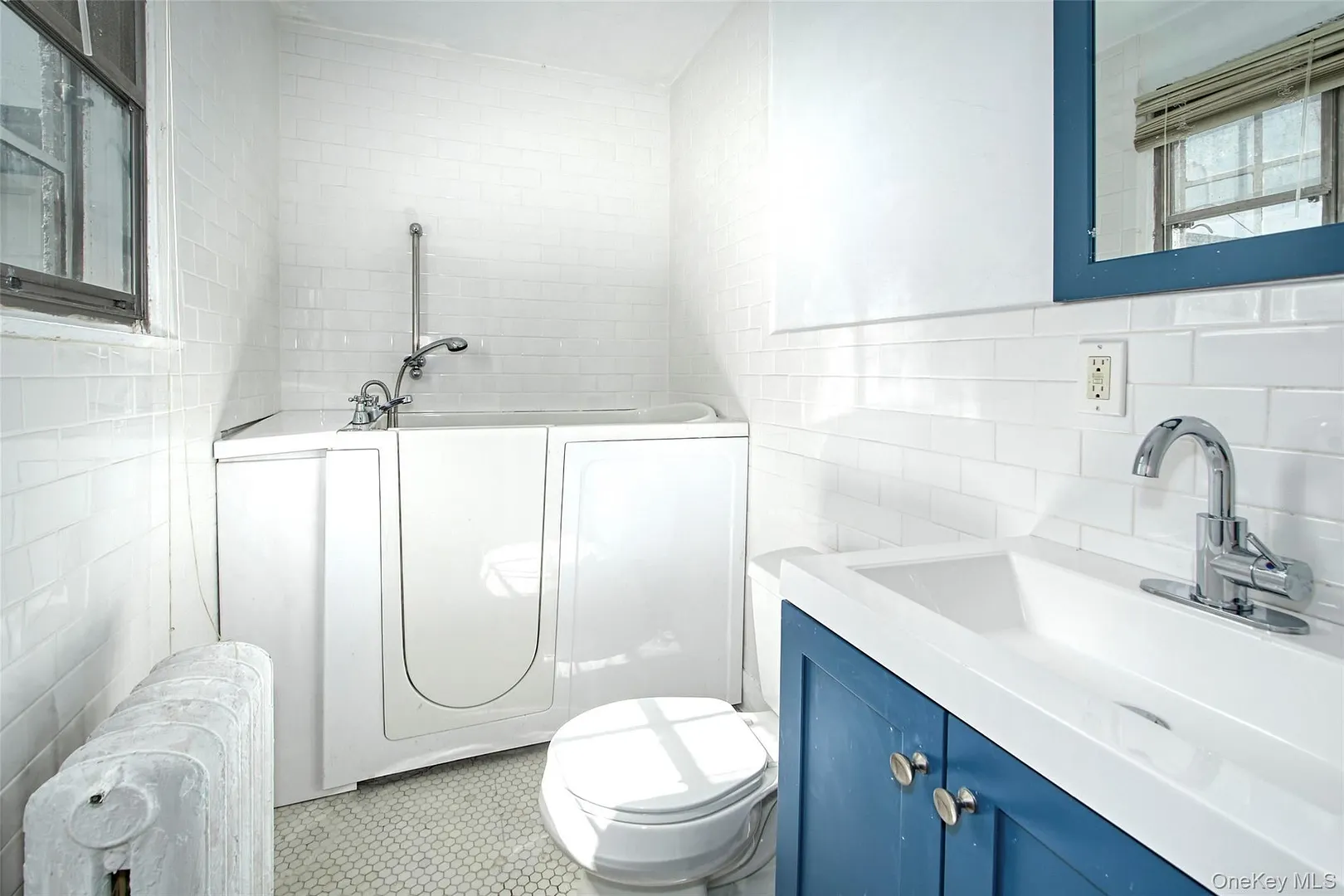 2 Byworth Road Photo 28