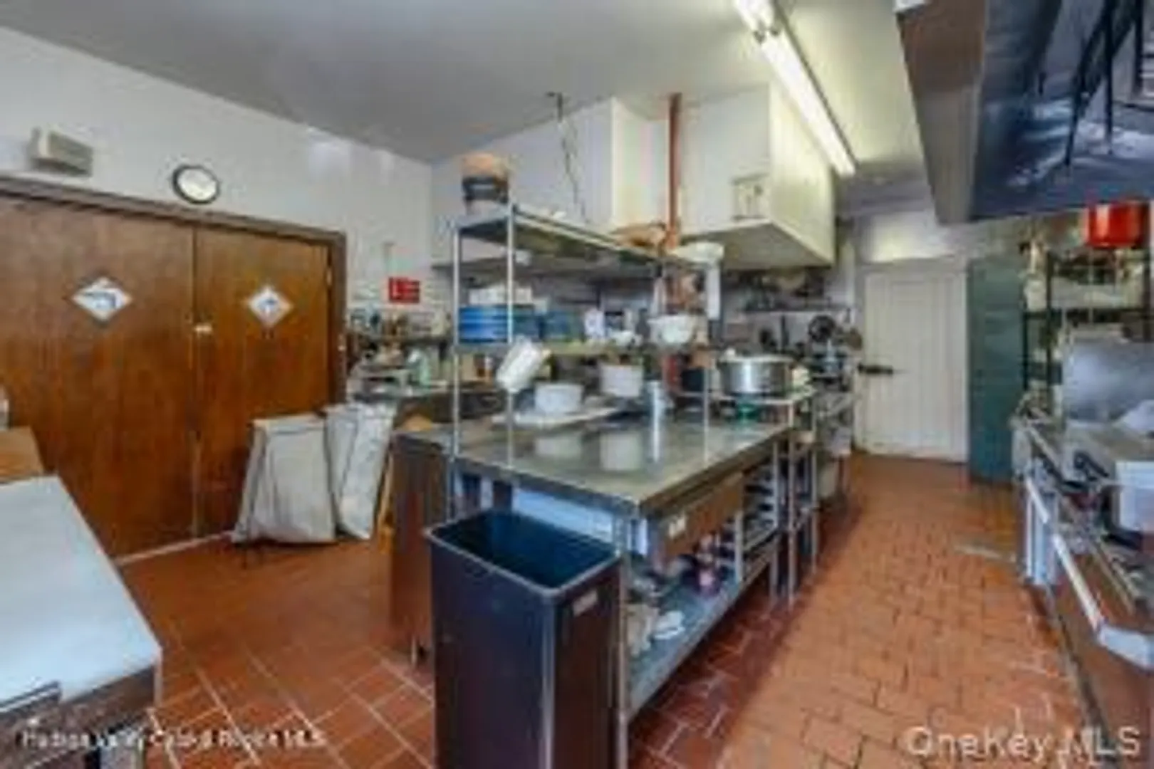 666 Broadway Photo 20