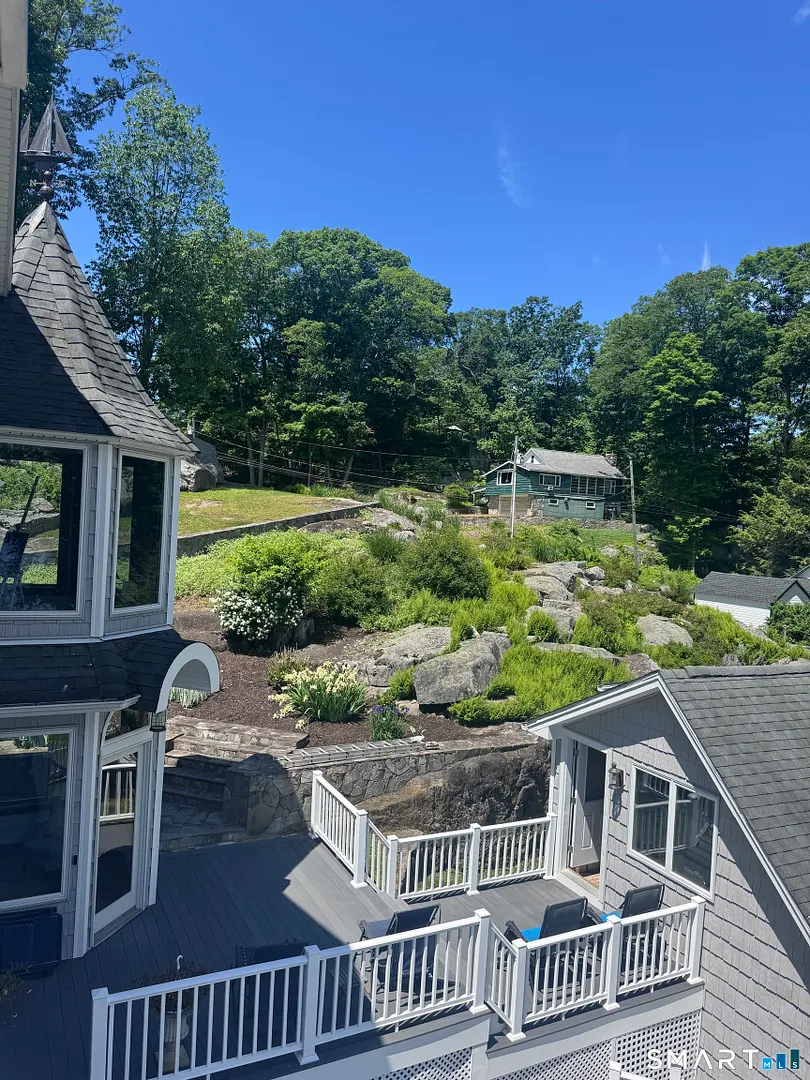 1 Oak Drive Photo 16