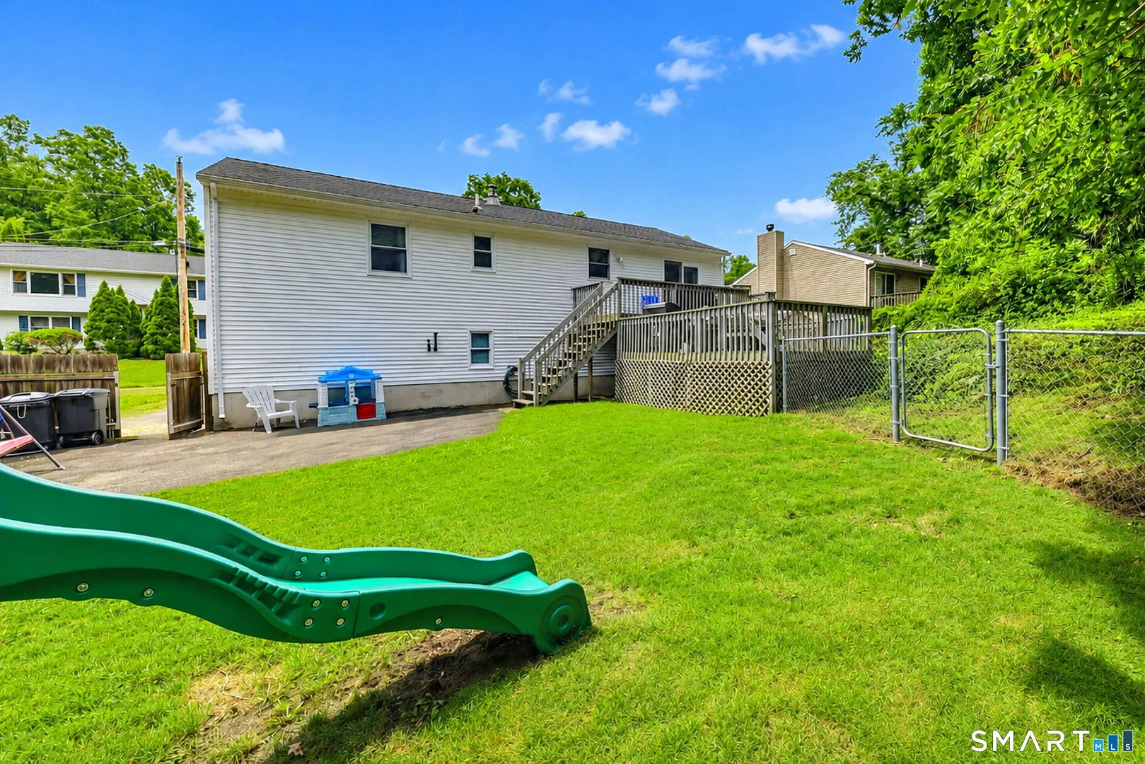 24 Farview Avenue Photo 4