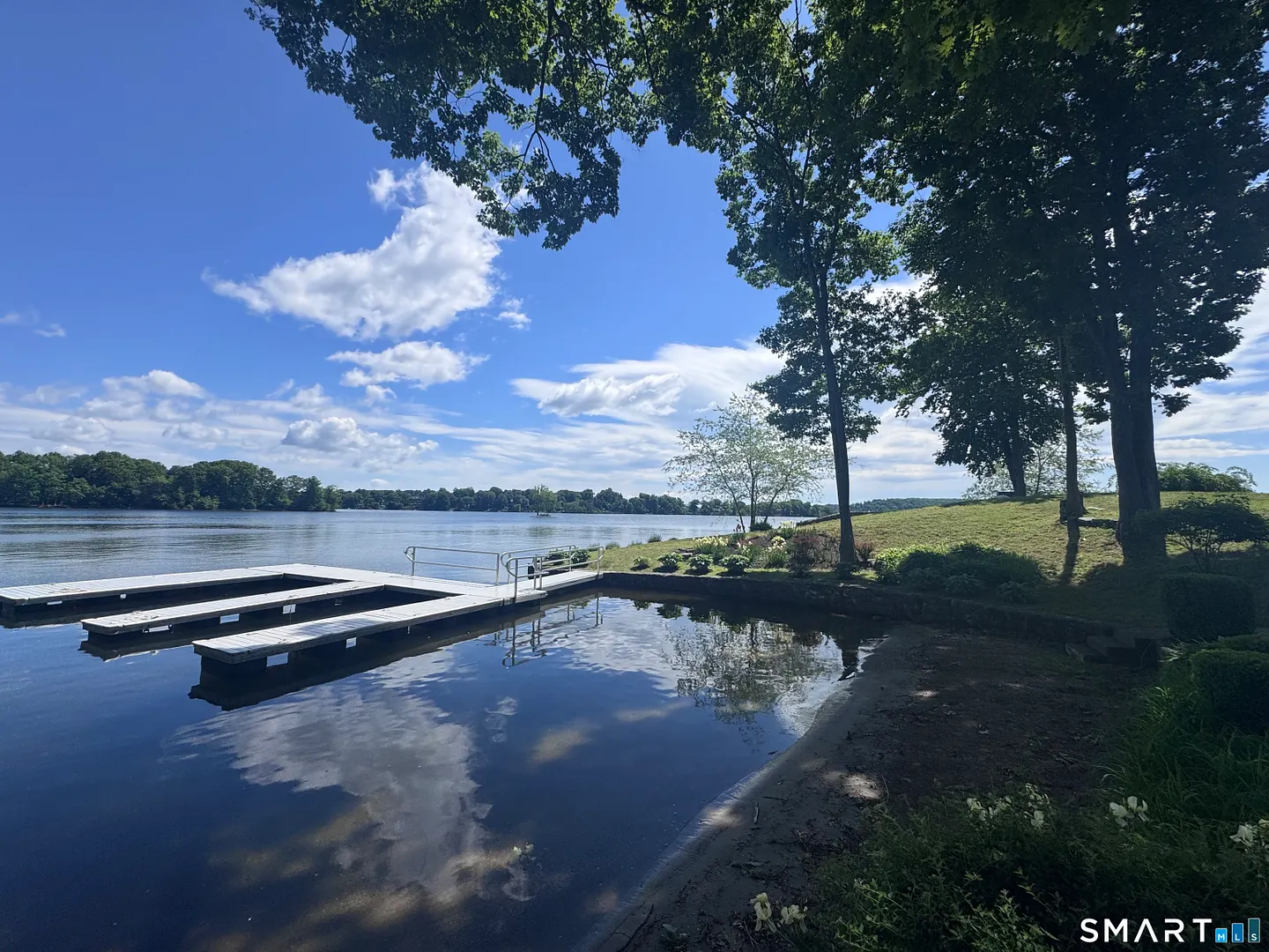 1 Oak Drive Photo 7