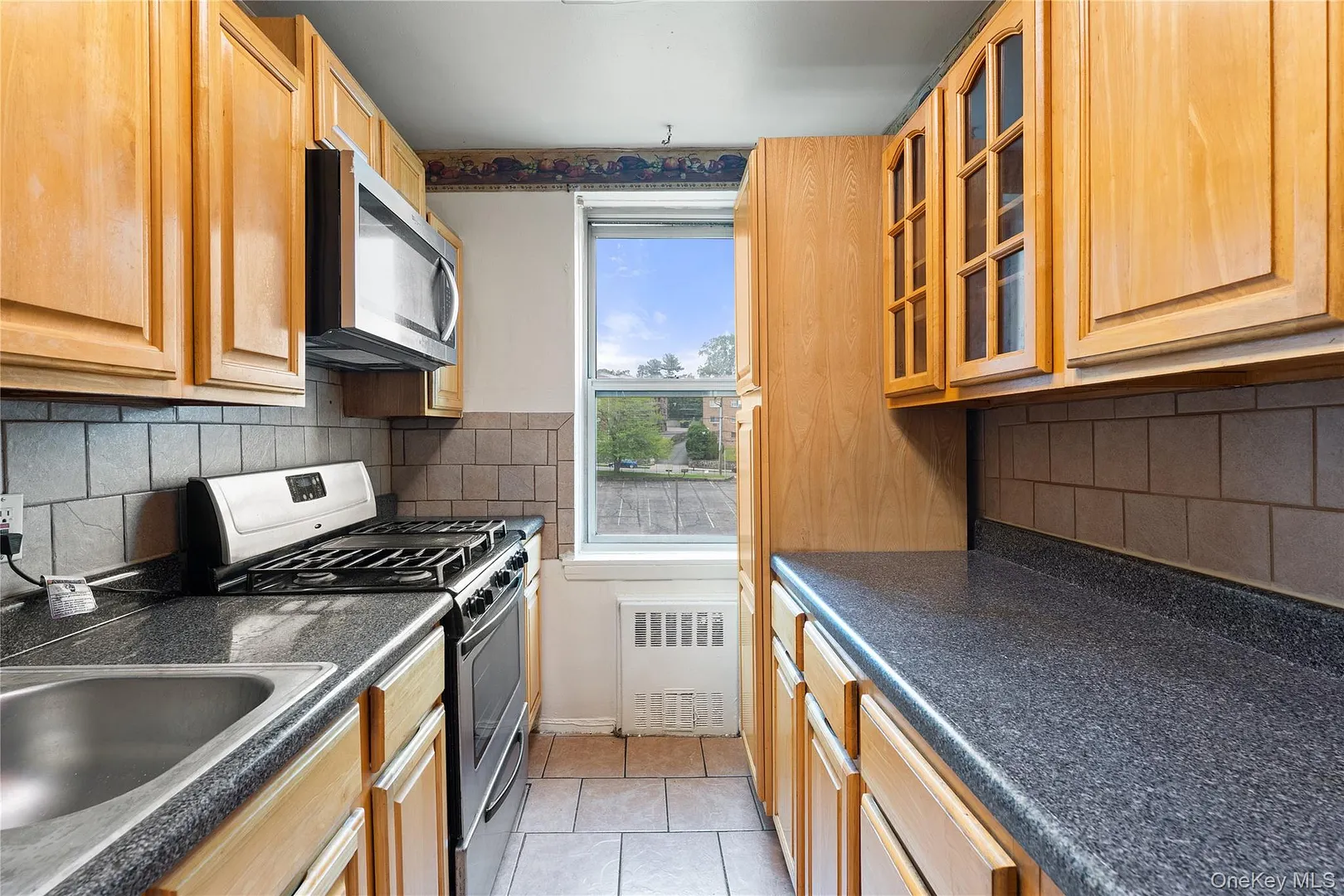 300 N Broadway  #7B Photo 4
