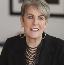 Leslie Chesloff