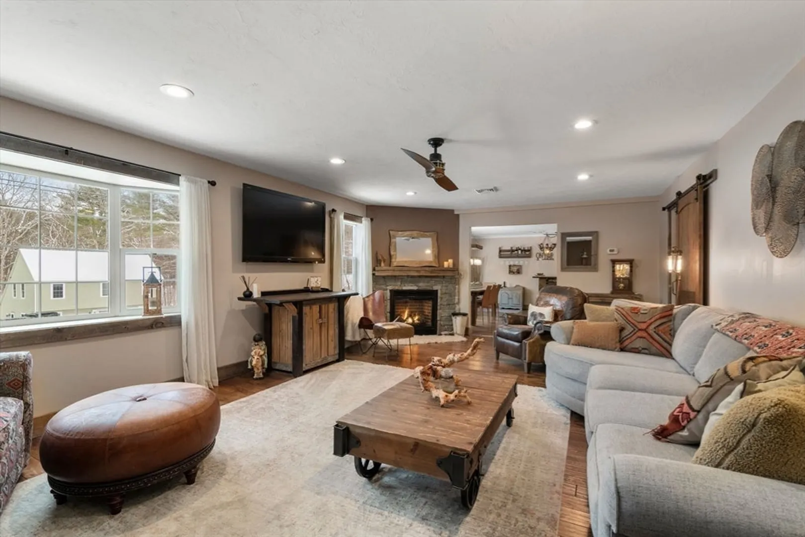 43 Ridge Way Photo 9