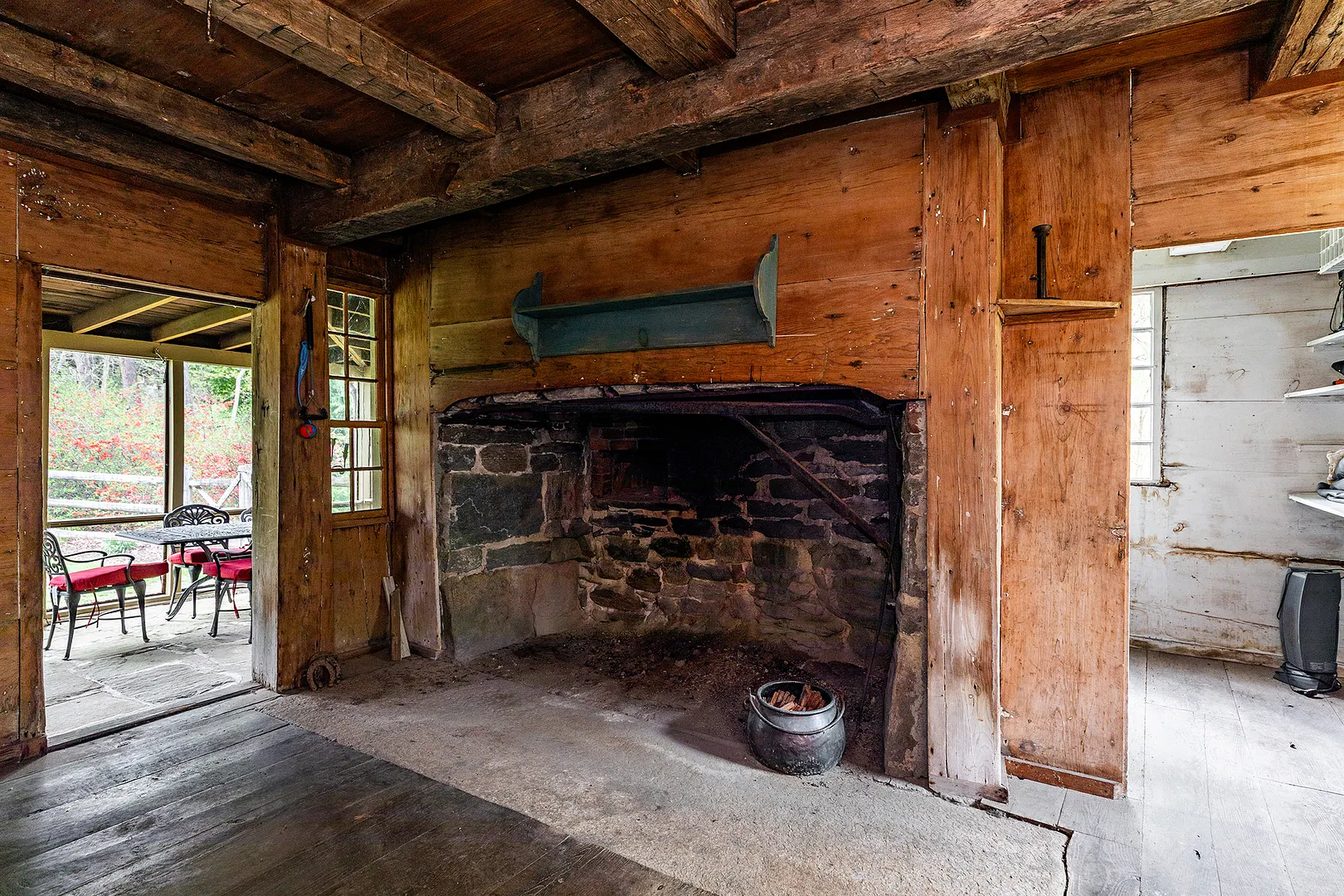 30 Hollow Road Photo 32