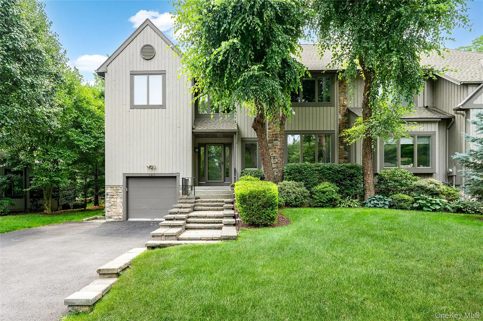 142 Woodbrook Road Photo 1