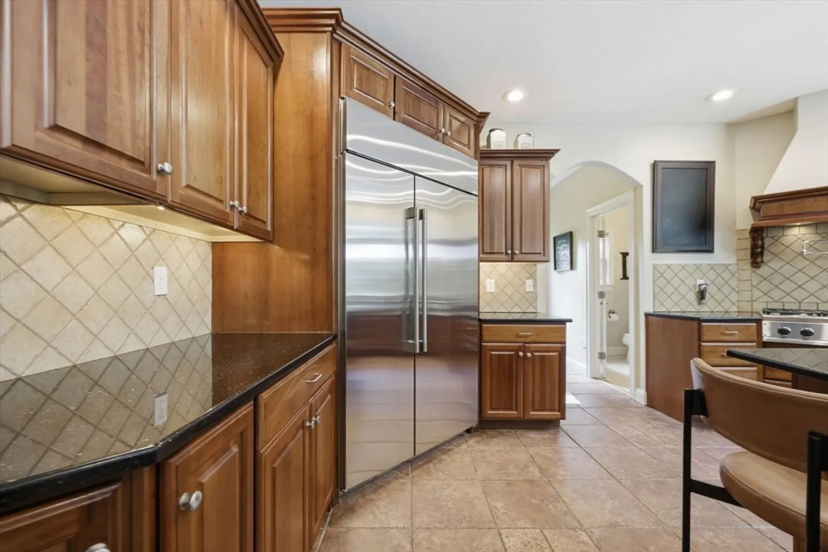 8 Lexington Circle Photo 14