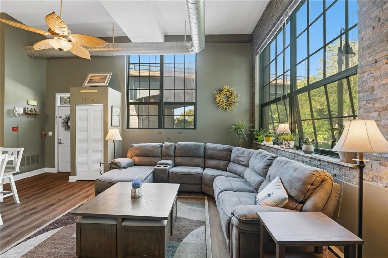 180 Allen Street  #101 Photo 4
