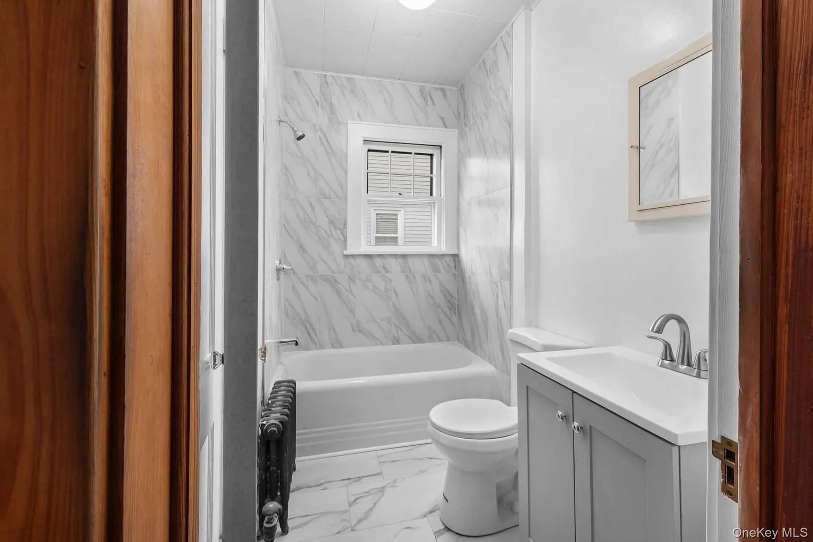 16 Oak Terrace Photo 15