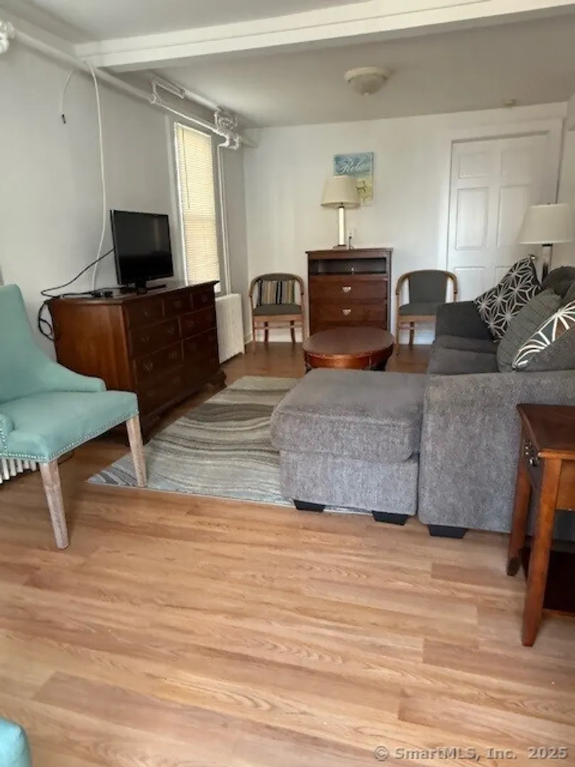 2142-2144 Fairfield Beach Road Photo 4