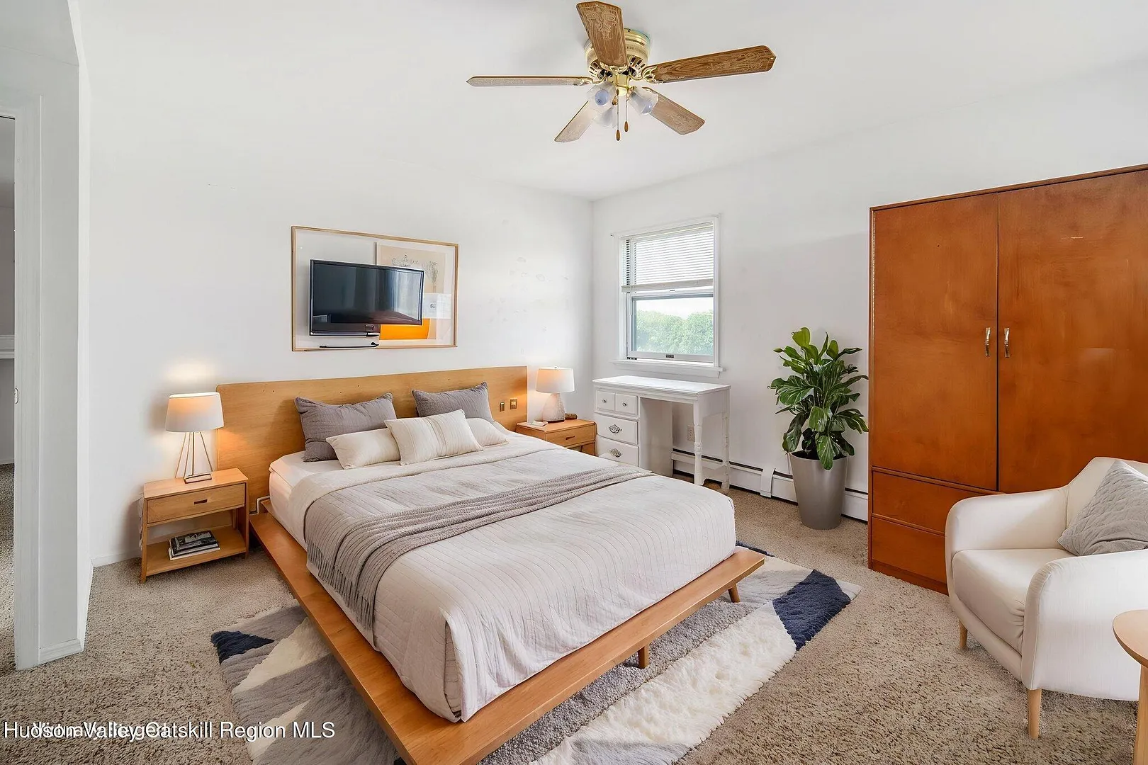 530 Colby Road Photo 32
