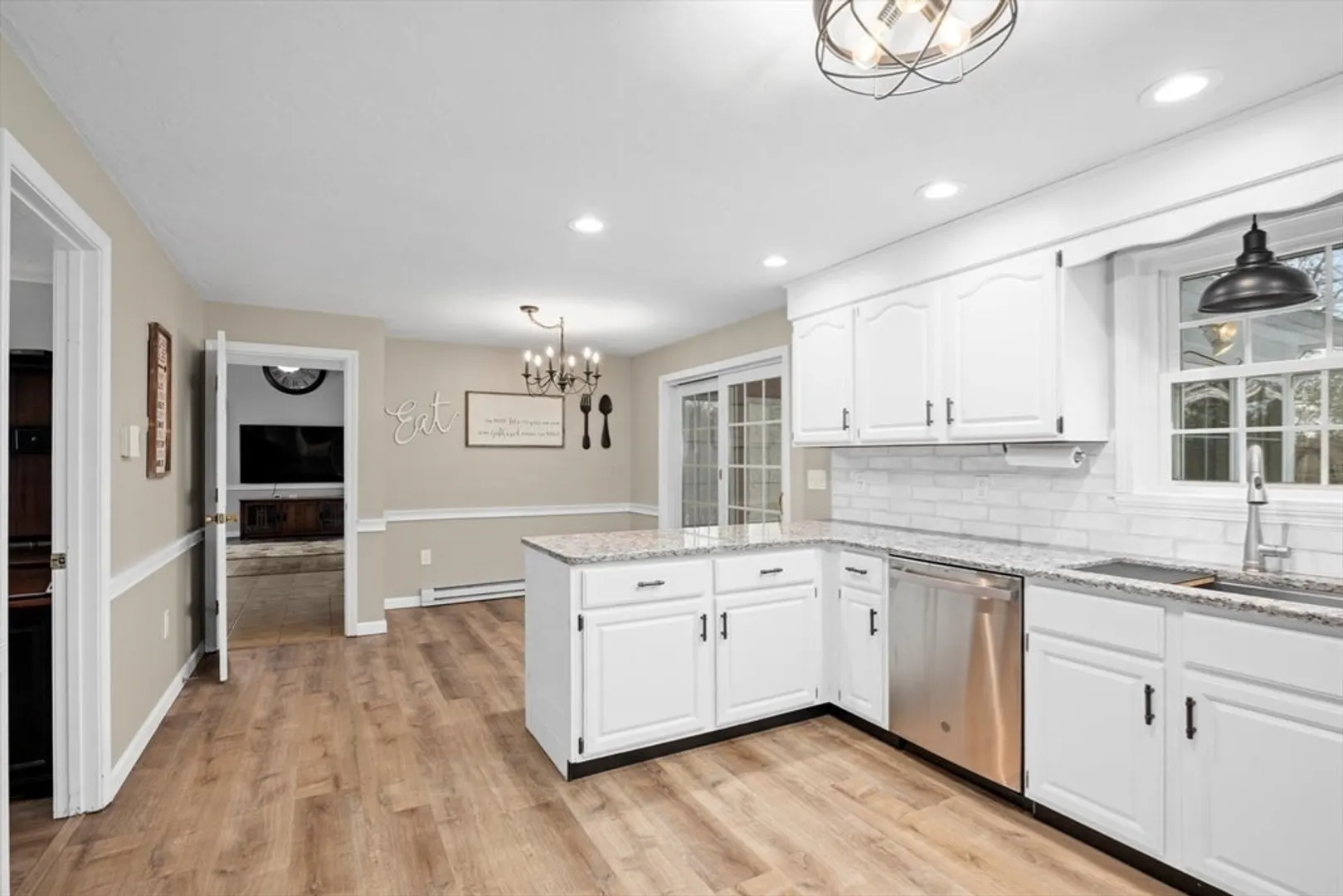 6 Guenther Drive Photo 16