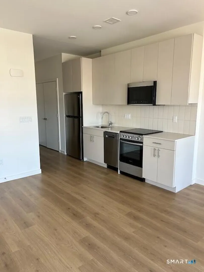 42 John Street  #207 Photo 19
