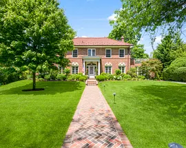 30 Elm Avenue