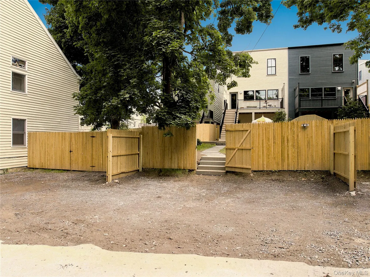 309 State Street Photo 42