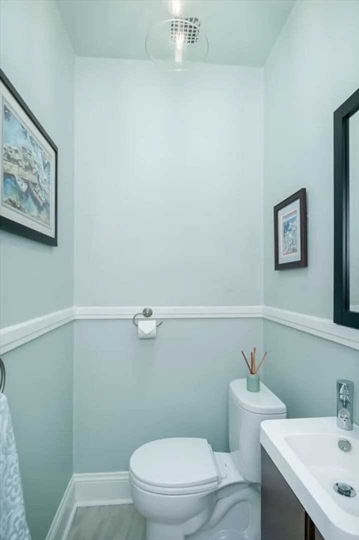 15 Brownell St Photo 8