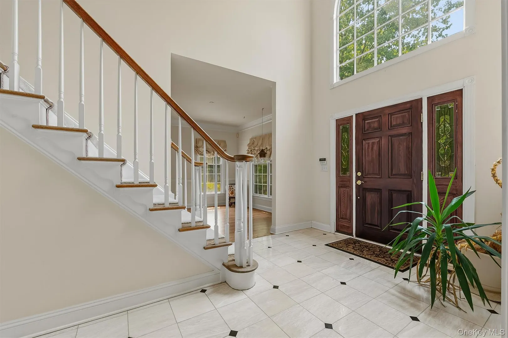 143 Euclid Avenue Photo 5